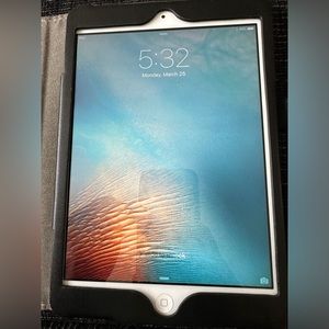 iPad Mini First generation